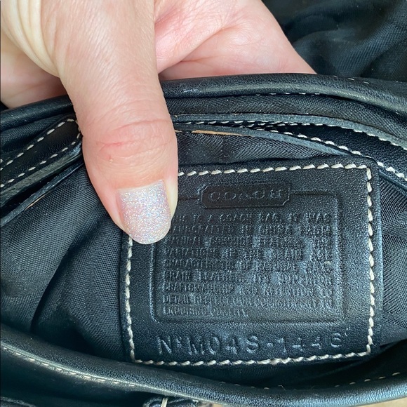 Vintage Coach Black Leather Soho Buckle Y2K Shoulder Bag No. 1446 - Picture 6 of 11